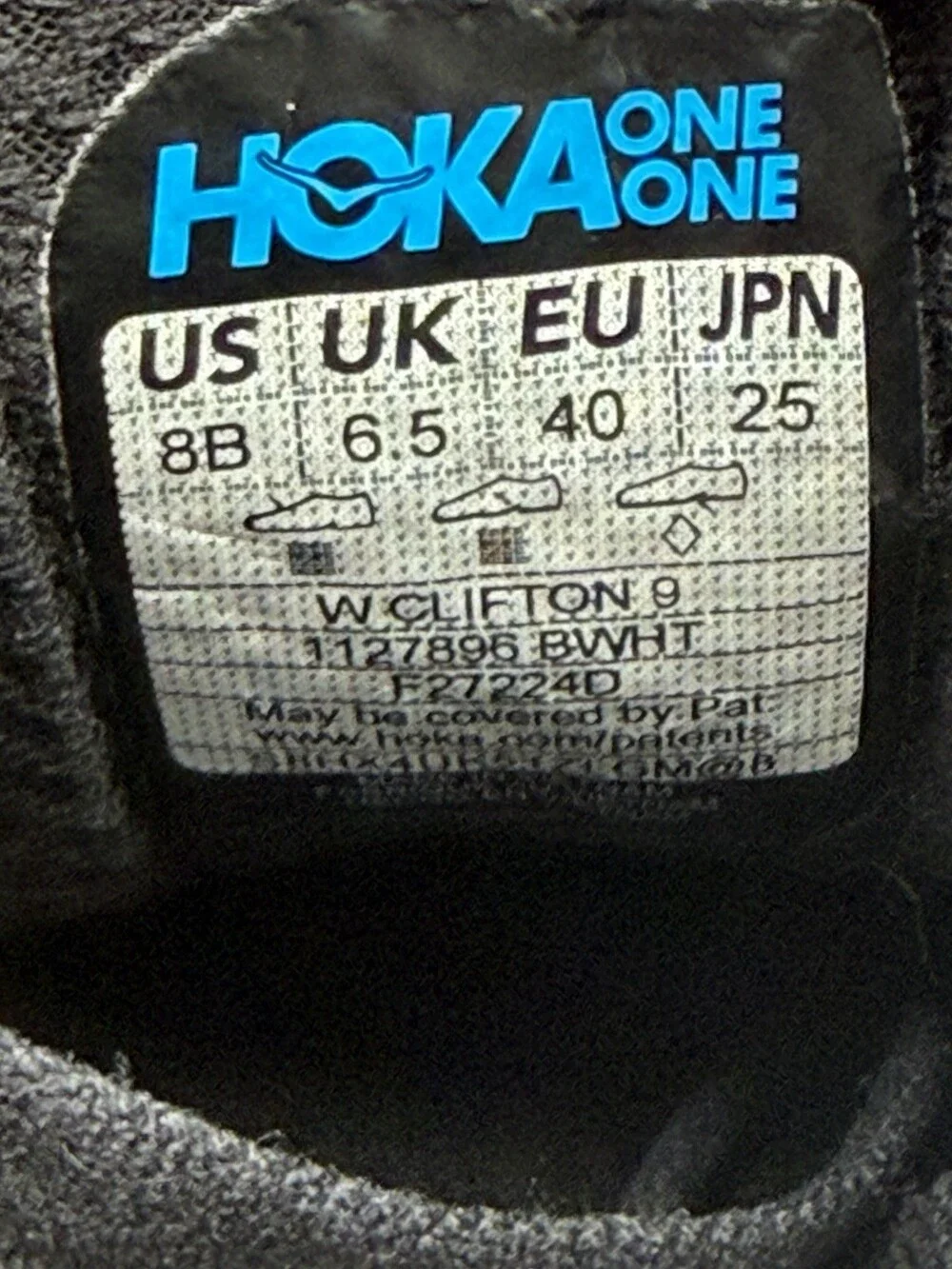 Hoka One One Clifton 9 Black/White Running Shoe's Women's Size 8B 1127896BWHT
